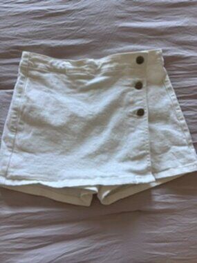 RISEN White Denim Skort Size S - Never Worn